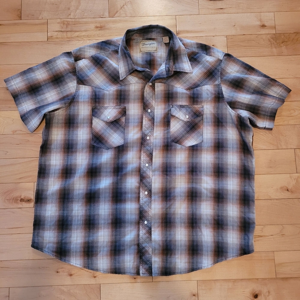 Wrangler men's size 2XL short sleeve shirt